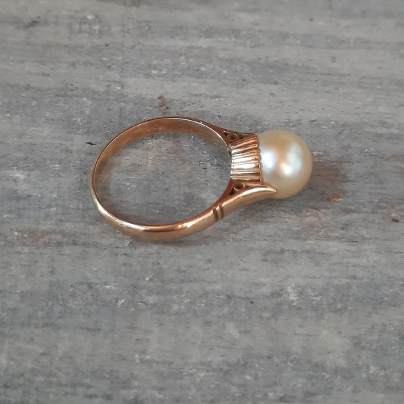 Vintage 18K Yellow Gold Custom Made Cultured Pearl Ring - Picture 2 of 16
